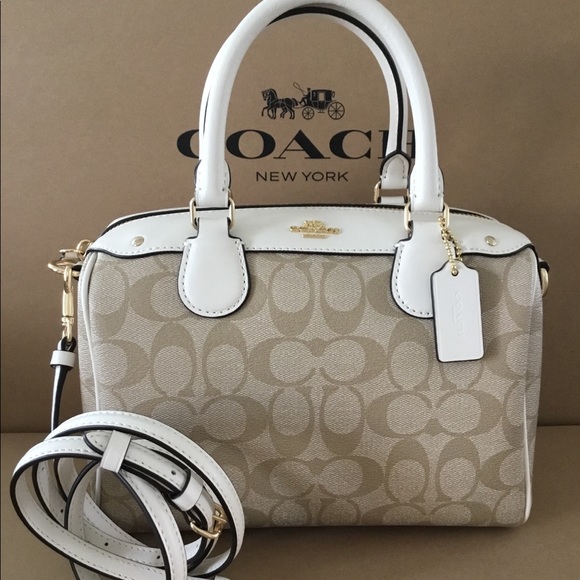 🌹Coach Mini Bennett Satchel In Signature NWT. - Picture 8 of 8